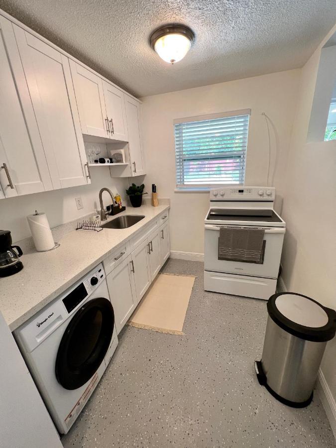 Cozy & Beautiful 1Bd Apartment W/Full Kitchen! Fort Lauderdale Exterior photo